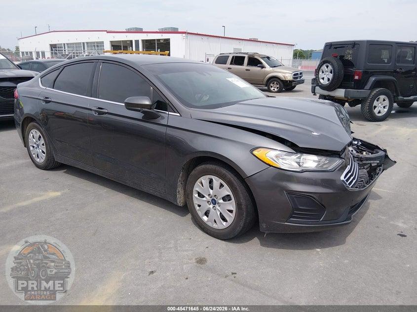 2019 FORD FUSION S — фото 1