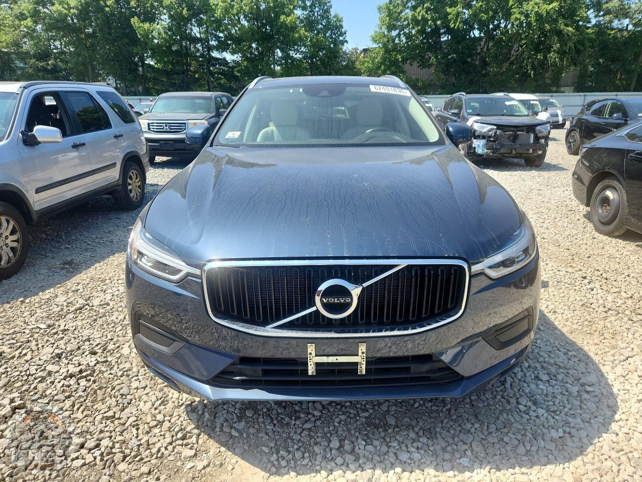 2020 VOLVO XC60 — фото 5