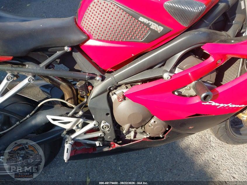 2006 TRIUMPH MOTORCYCLE DAYTONA 675 — фото 8