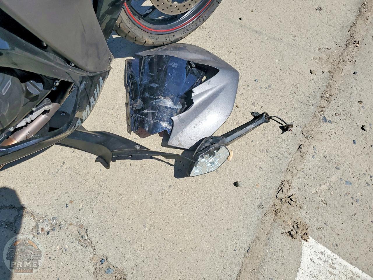 2016 YAMAHA YZFR3 — фото 9