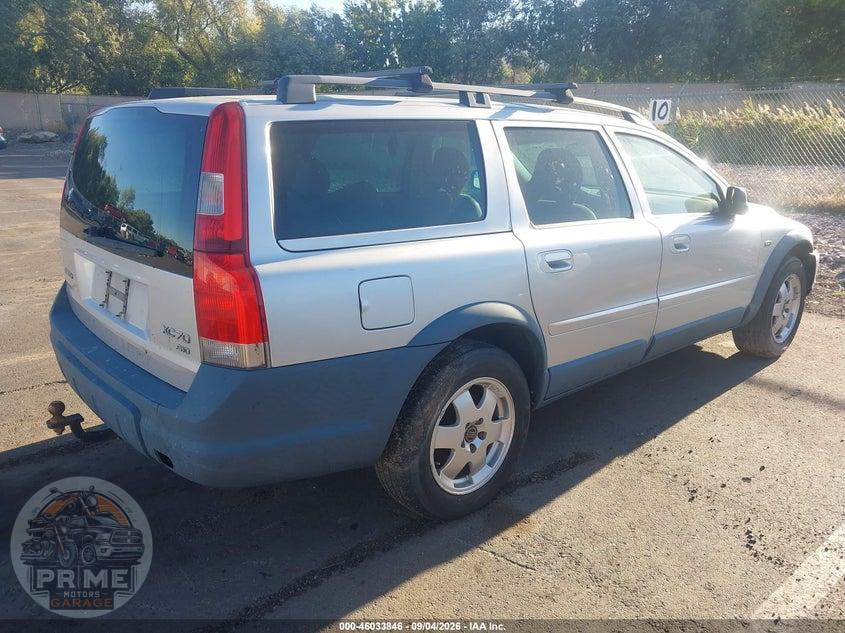 2004 VOLVO XC70 2.5T — фото 4