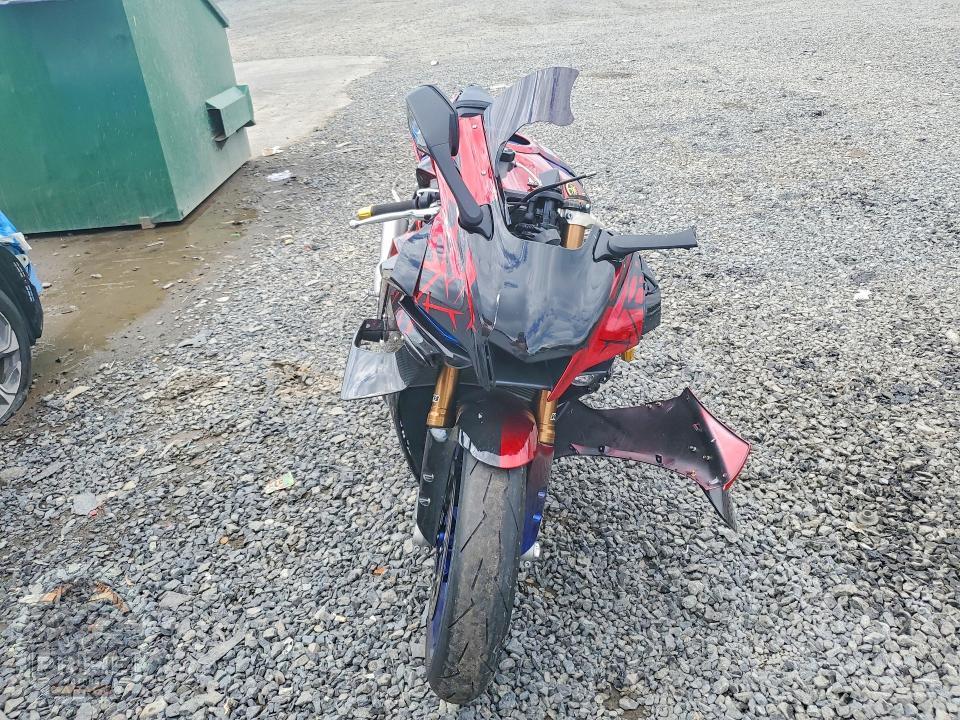 2025 YAMAHA YZF1000 — фото 2