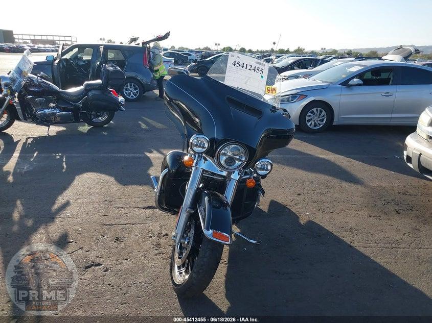 2017 HARLEY-DAVIDSON FLHTK (ULTRA LIMITED) ULTRA LIMITED — фото 5