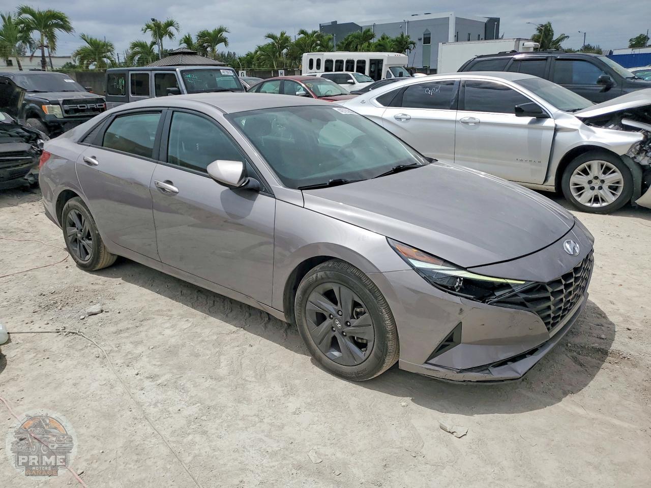 2023 HYUNDAI ELANTRA — фото 4