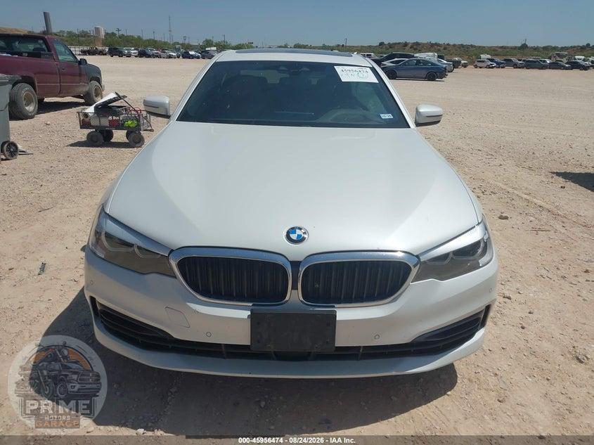 2019 BMW 540I — фото 12