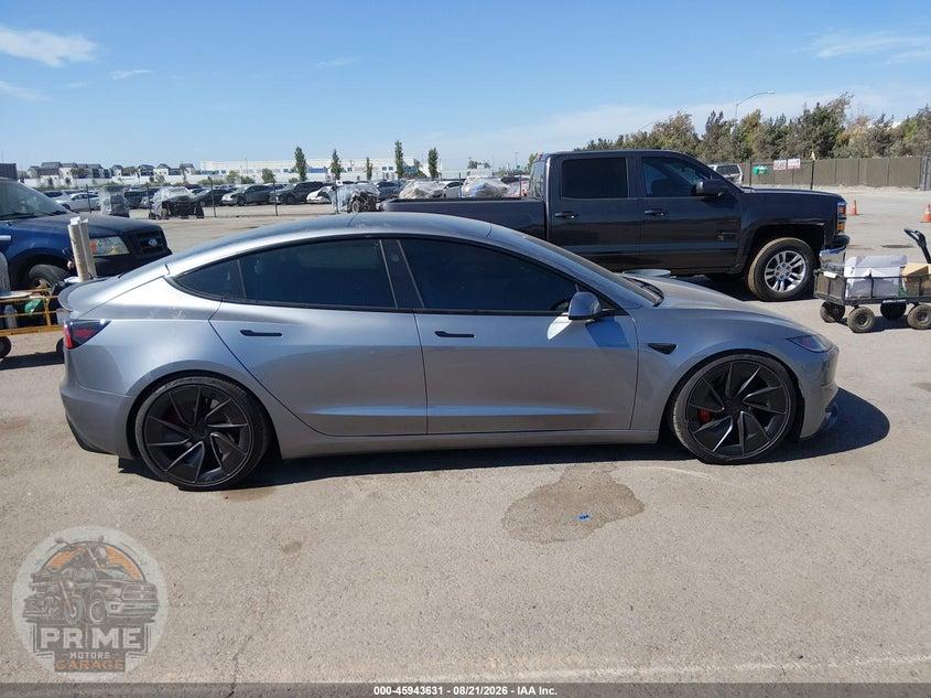 2024 TESLA MODEL 3 PERFORMANCE ALL-WHEEL DRIVE — фото 13