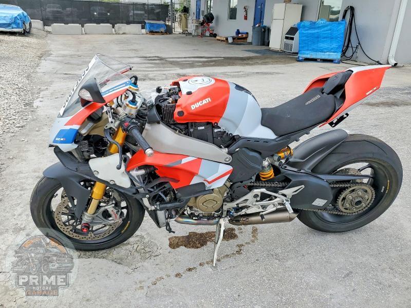 2019 DUCATI PANIGALE — фото 3