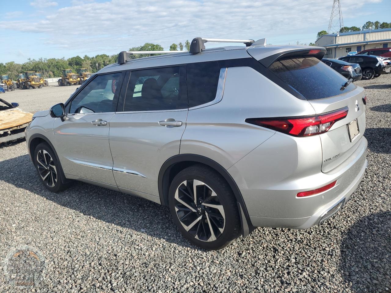 2022 MITSUBISHI OUTLANDER — фото 2