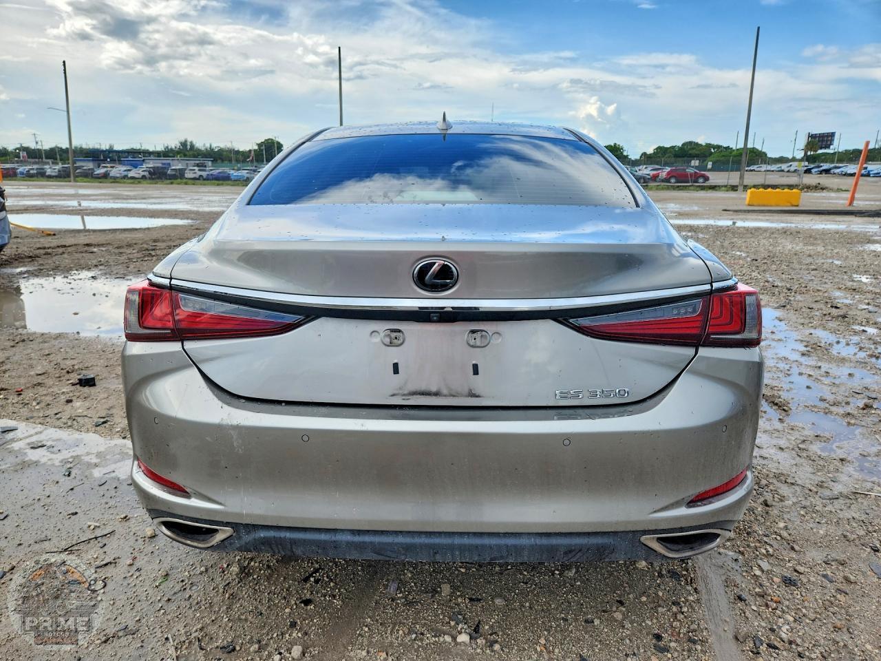 2021 LEXUS ES — фото 6