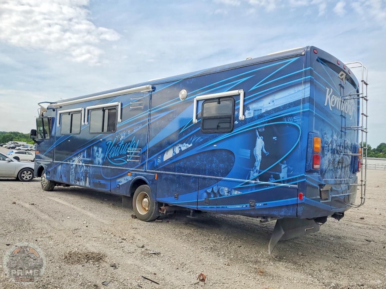 2005 WORKHORSE MOTORHOME — фото 3