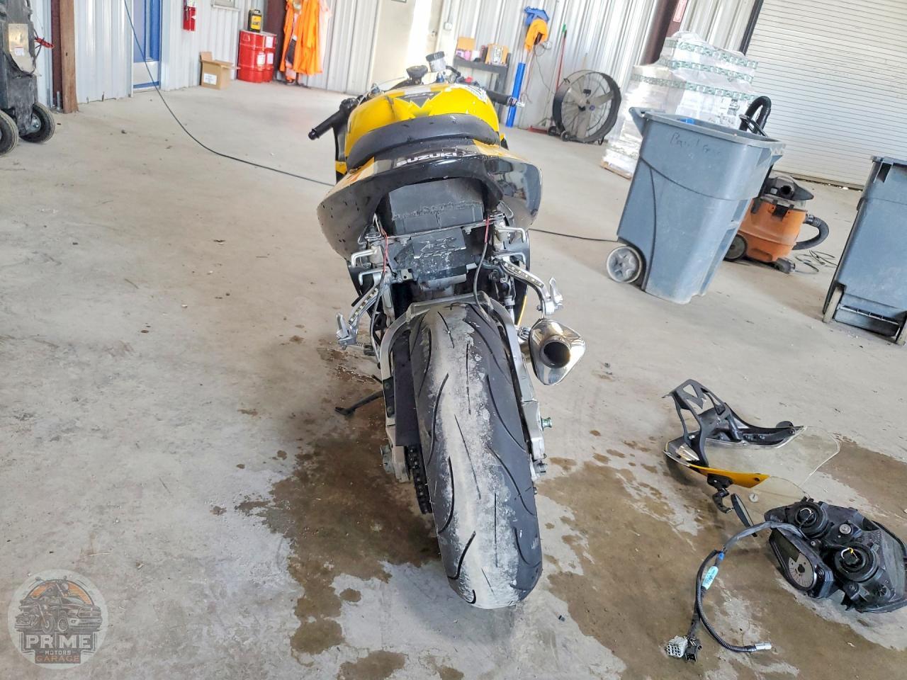 2003 SUZUKI GSX R750 — фото 7
