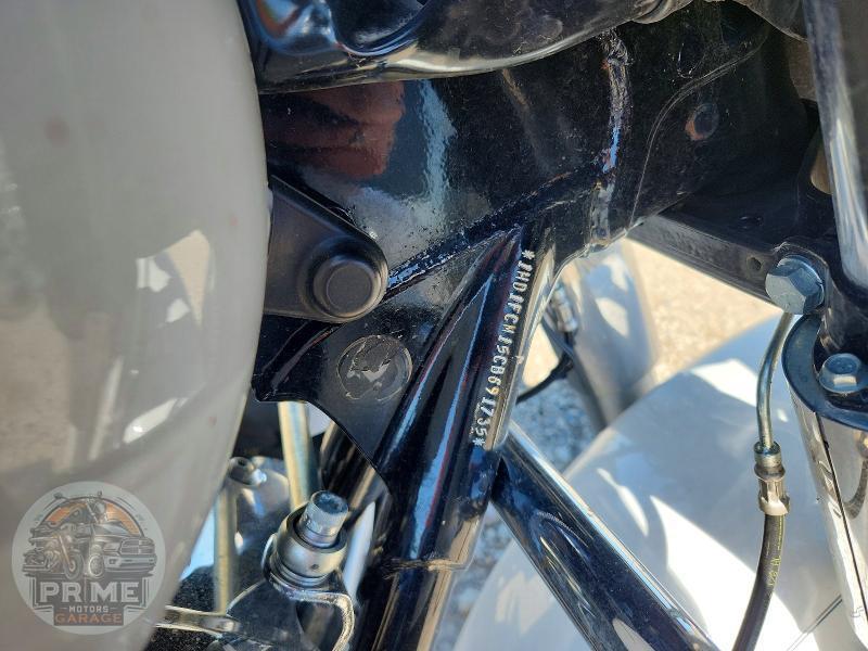 2012 HARLEY-DAVIDSON FLHTCU (ULTRA CLASSIC ELECTRA GLIDE) — фото 9