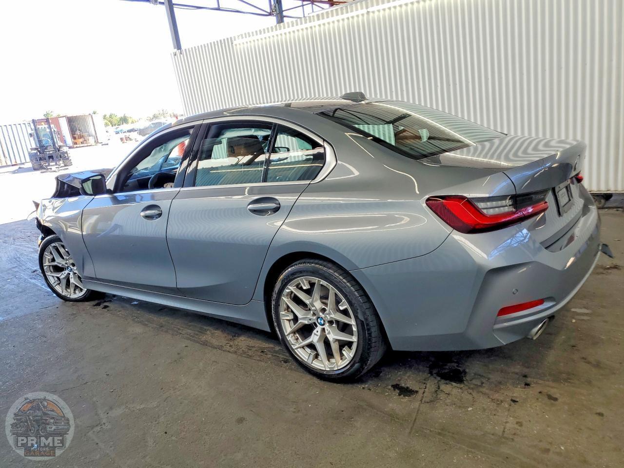 2025 BMW 3 SERIES — фото 2