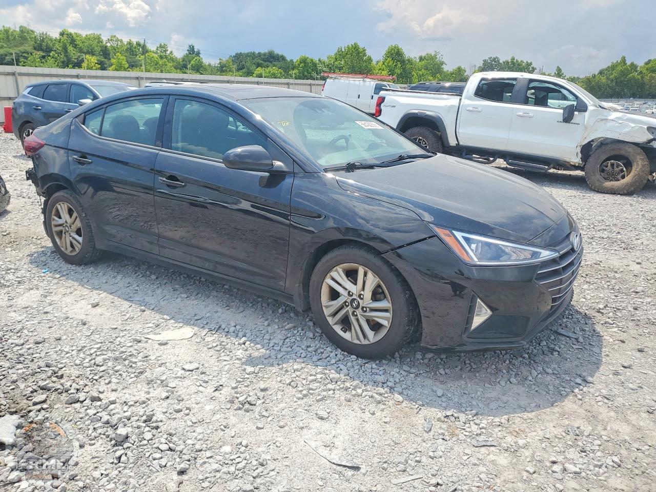 2020 HYUNDAI ELANTRA — фото 4