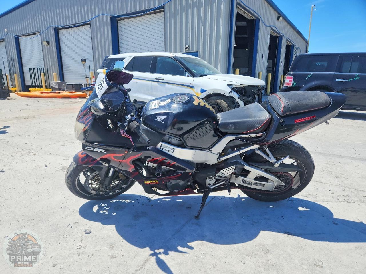 2001 HONDA CBR900 — фото 3