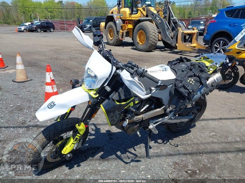 2023 HUSQVARNA SUPERMOTO 701 — фото 2