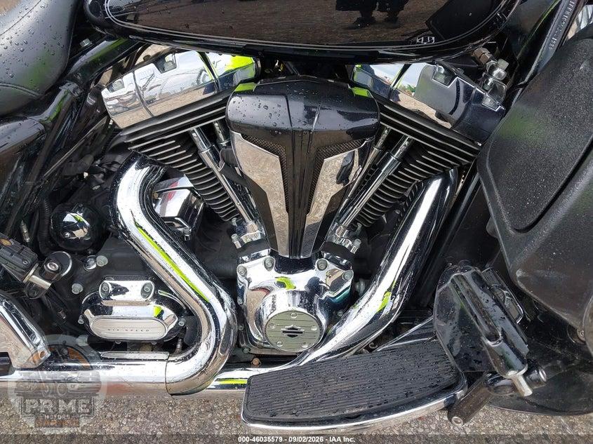 2012 HARLEY-DAVIDSON FLHTC (ELECTRA GLIDE CLASSIC) ELECTRA GLIDE CLASSIC — фото 8