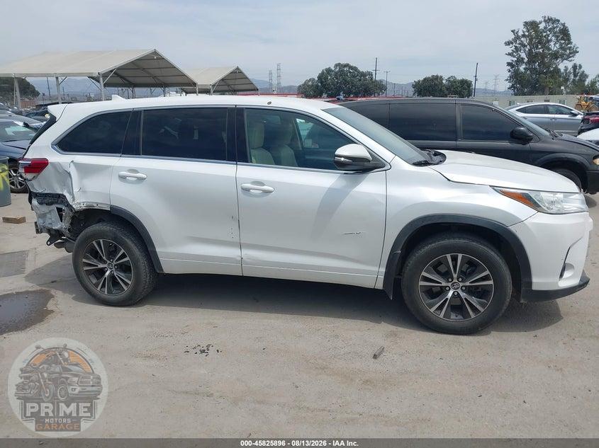 2018 TOYOTA HIGHLANDER LE PLUS — фото 13