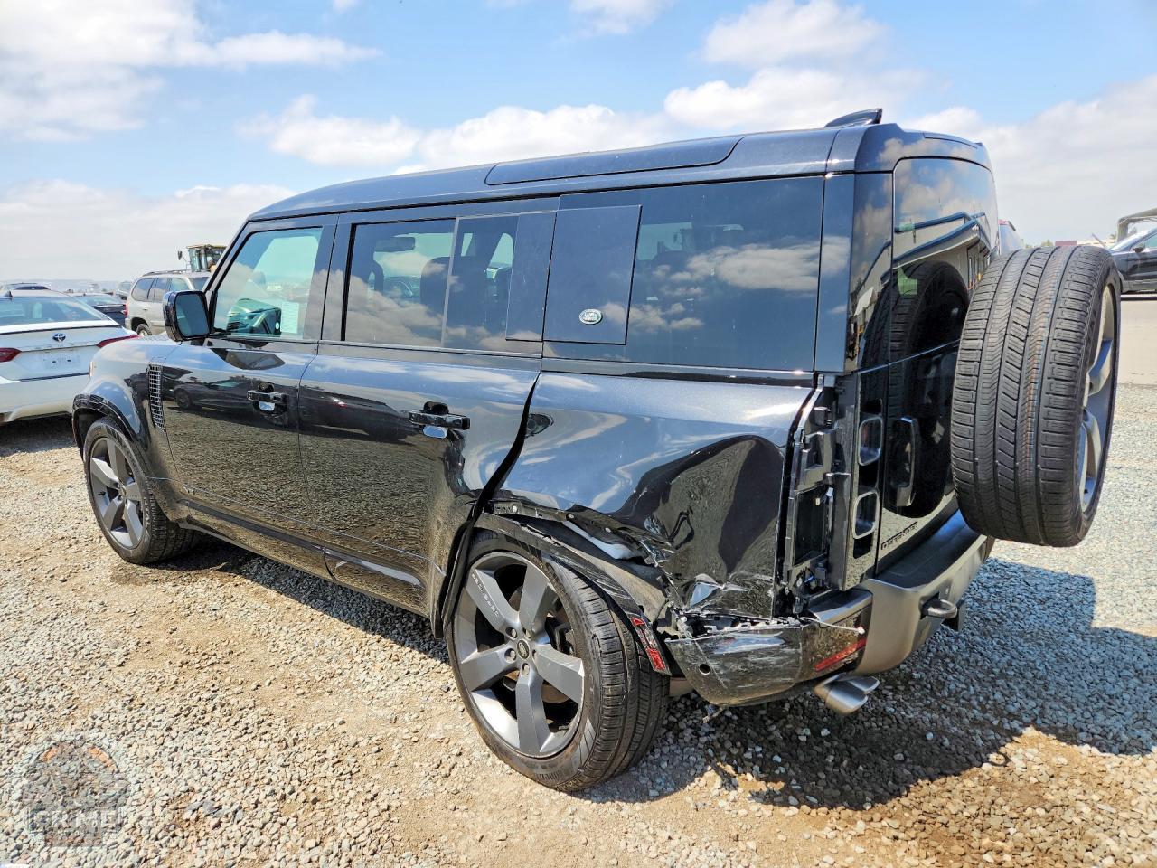 2023 LAND ROVER DEFENDER — фото 2