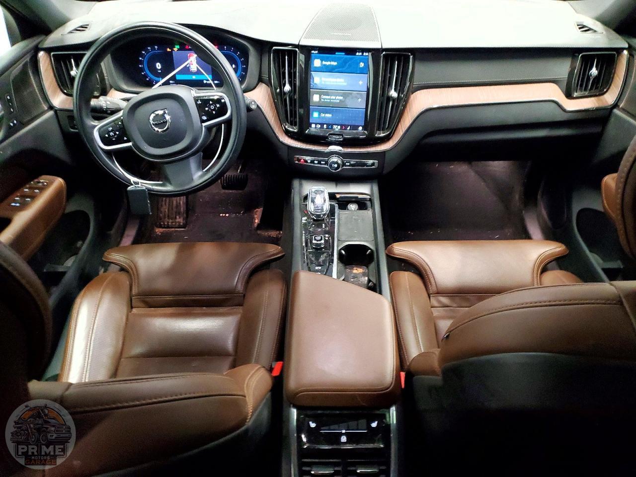 2022 VOLVO XC60 — фото 8