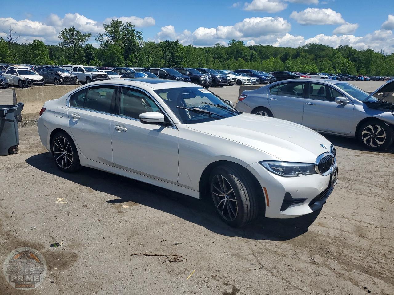 2022 BMW 3 SERIES — фото 4