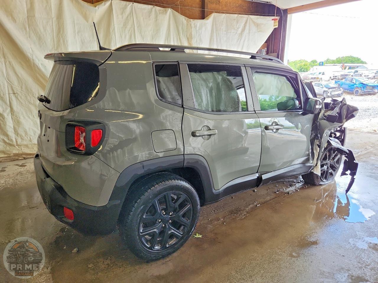 2022 JEEP RENEGADE — фото 3
