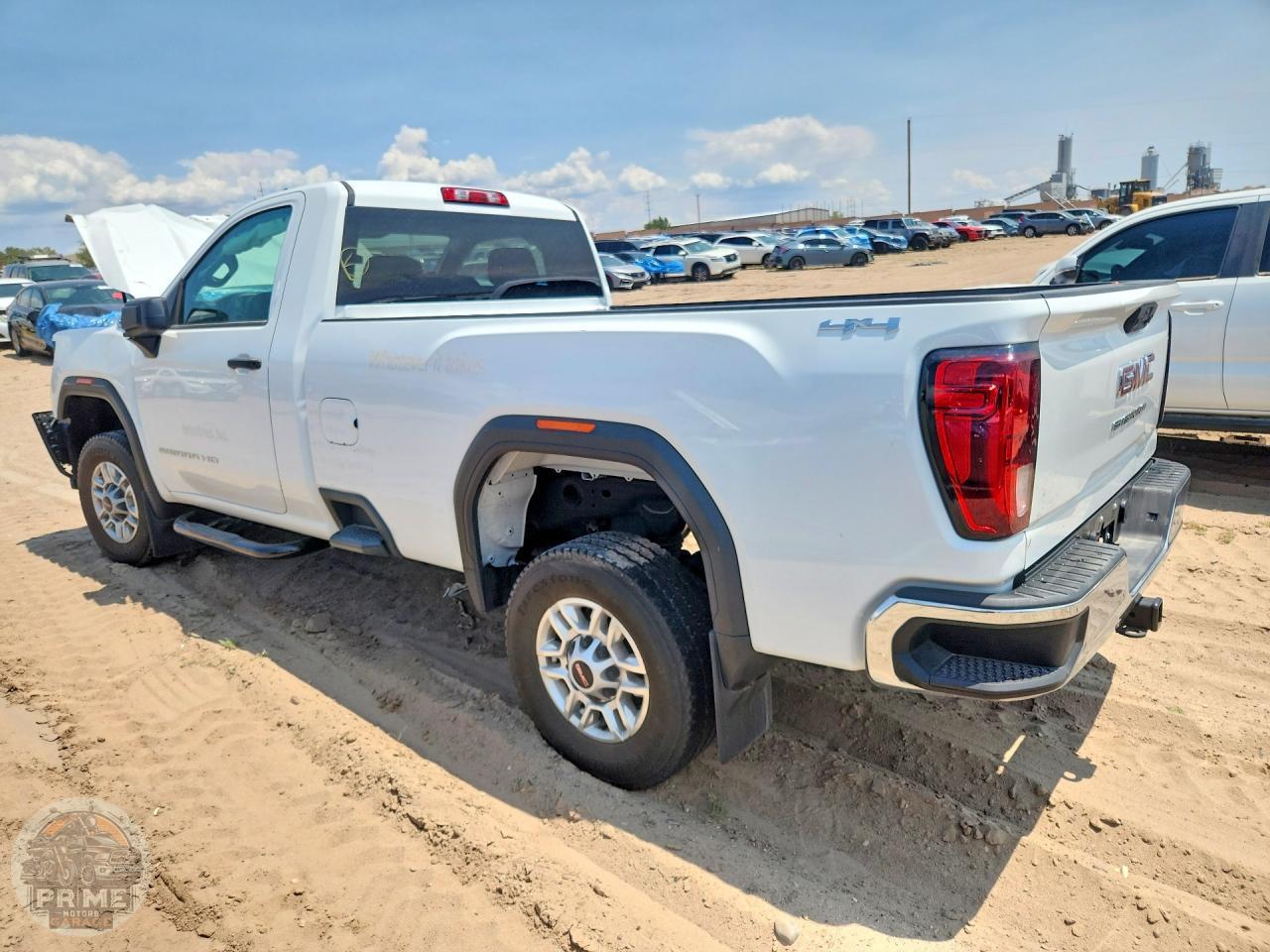 2024 GMC SIERRA — фото 2