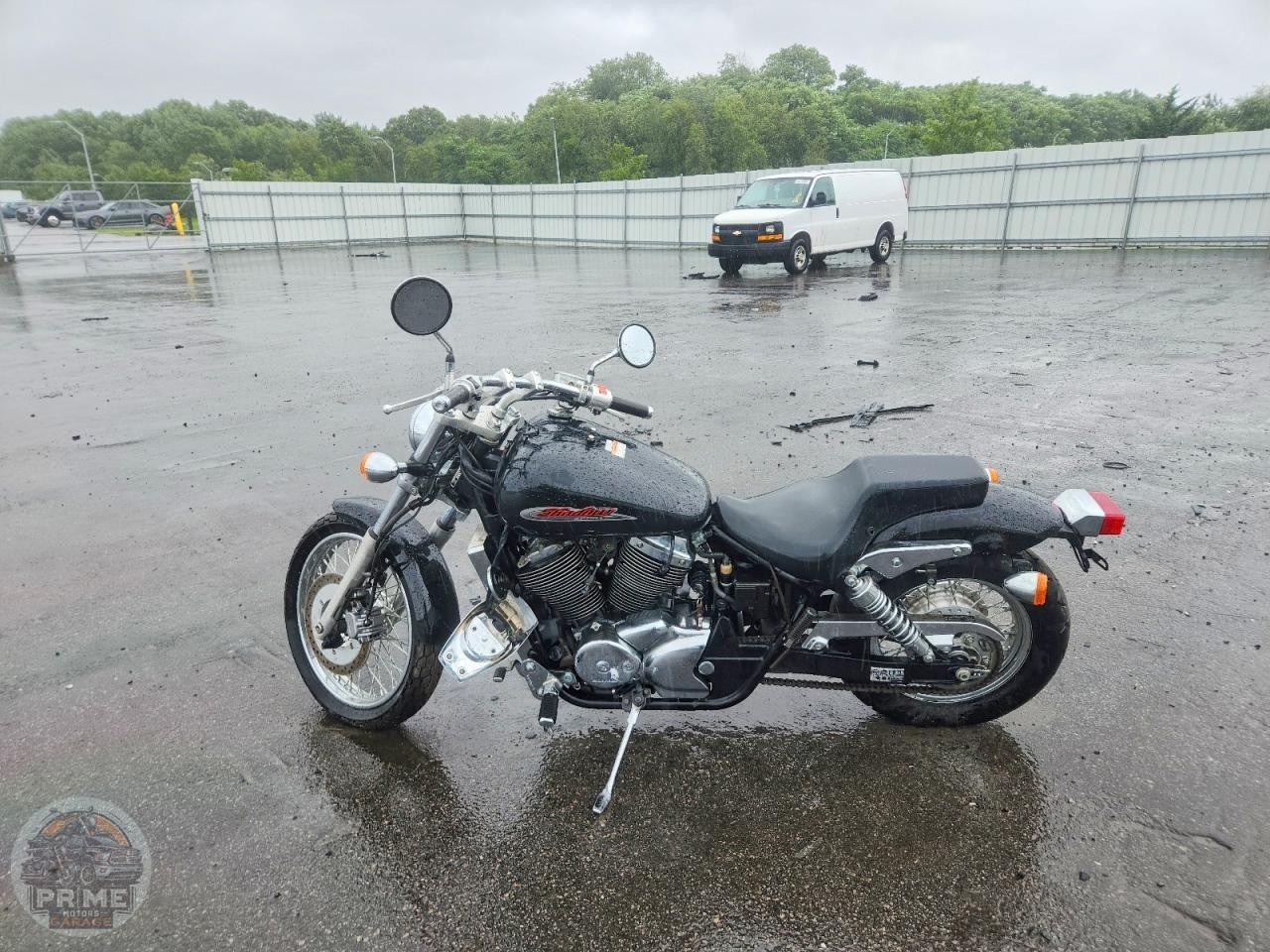 2002 HONDA VT750 — фото 3