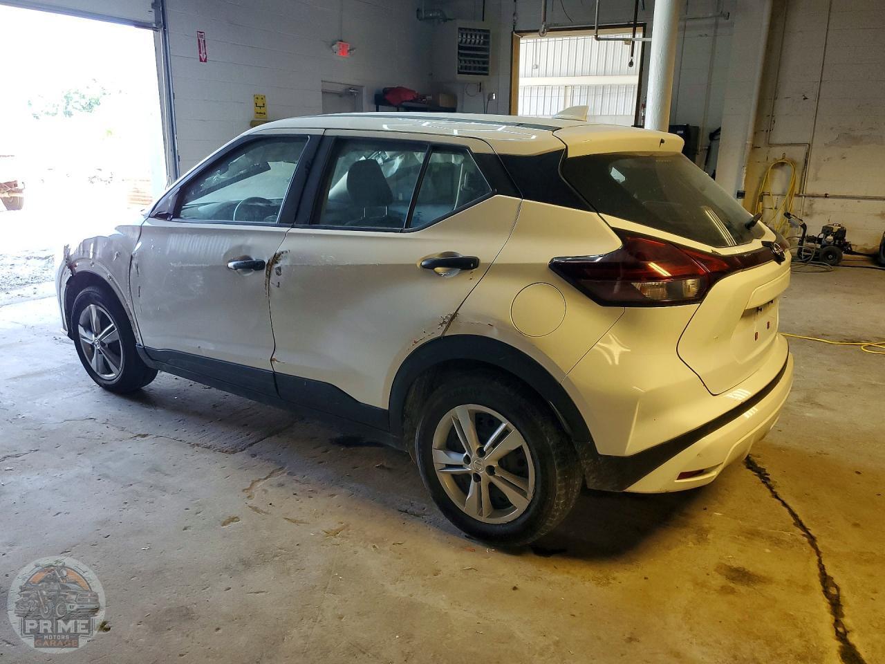 2023 NISSAN KICKS — фото 2